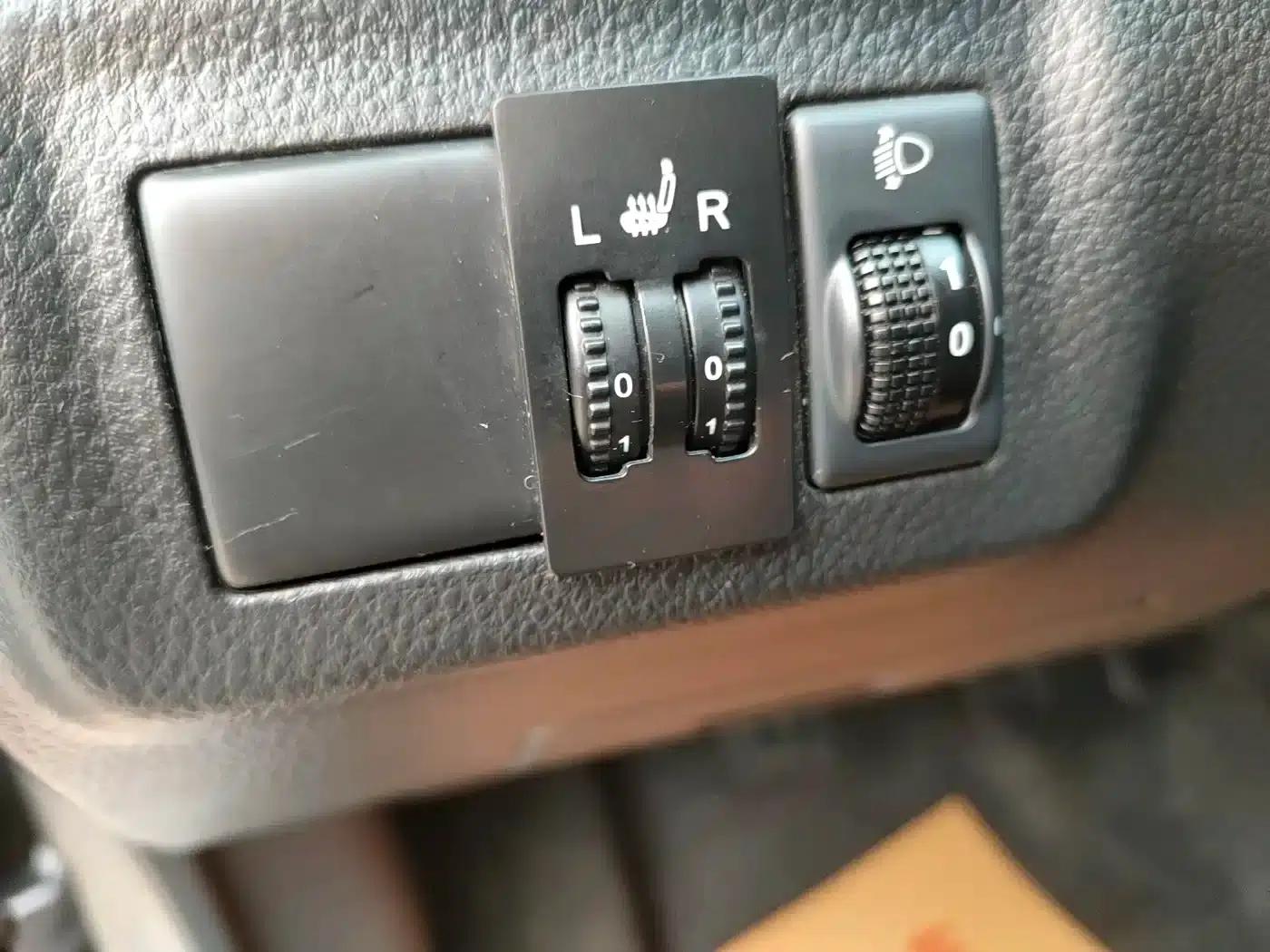 Nissan Livina 2015 1.6XE Manual Comfort Edition — миниатюра 15