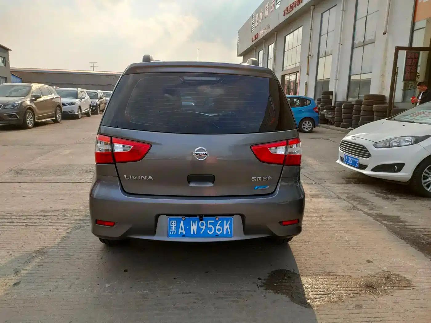 Nissan Livina 2015 1.6XE Manual Comfort Edition — миниатюра 7