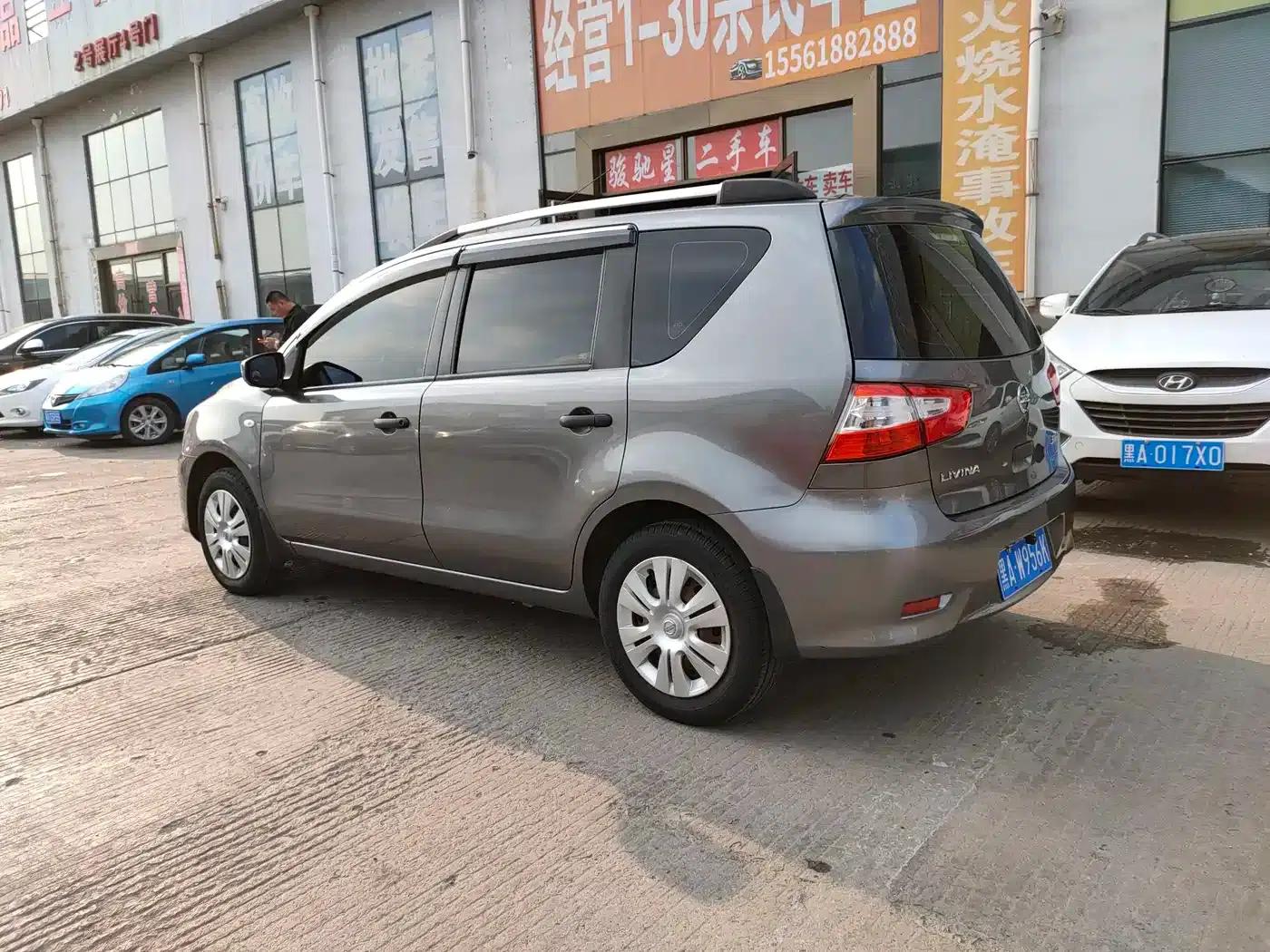 Nissan Livina 2015 1.6XE Manual Comfort Edition — миниатюра 8