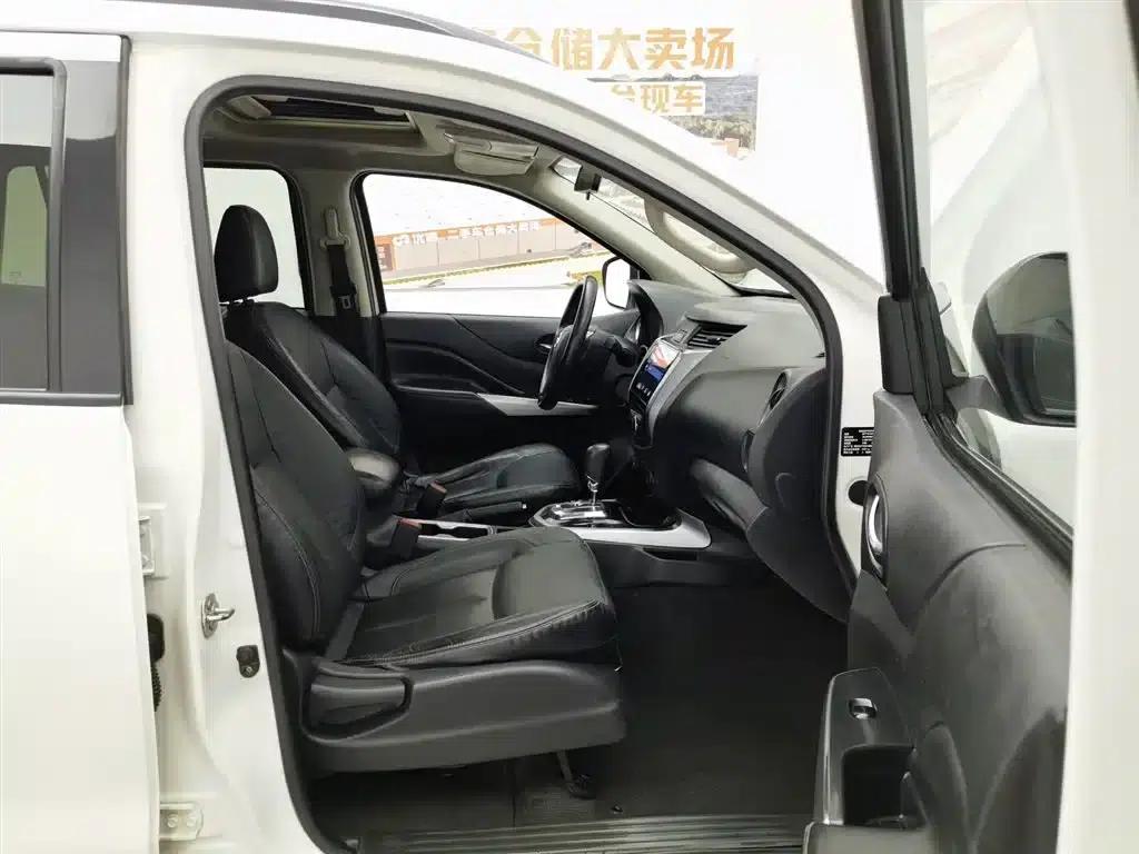 Terra 2018 2.5L Automatic 4WD Luxury Edition — миниатюра 23