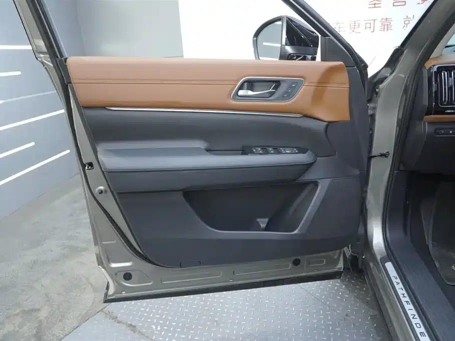 2024 Volkswagen Land Cruiser 380VC-TURBO 4WD Supreme Edition (6-seater) — миниатюра 19