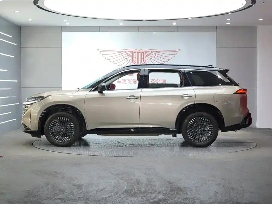 2024 Volkswagen Land Cruiser 380VC-TURBO 4WD Supreme Edition (6-seater) — миниатюра 4