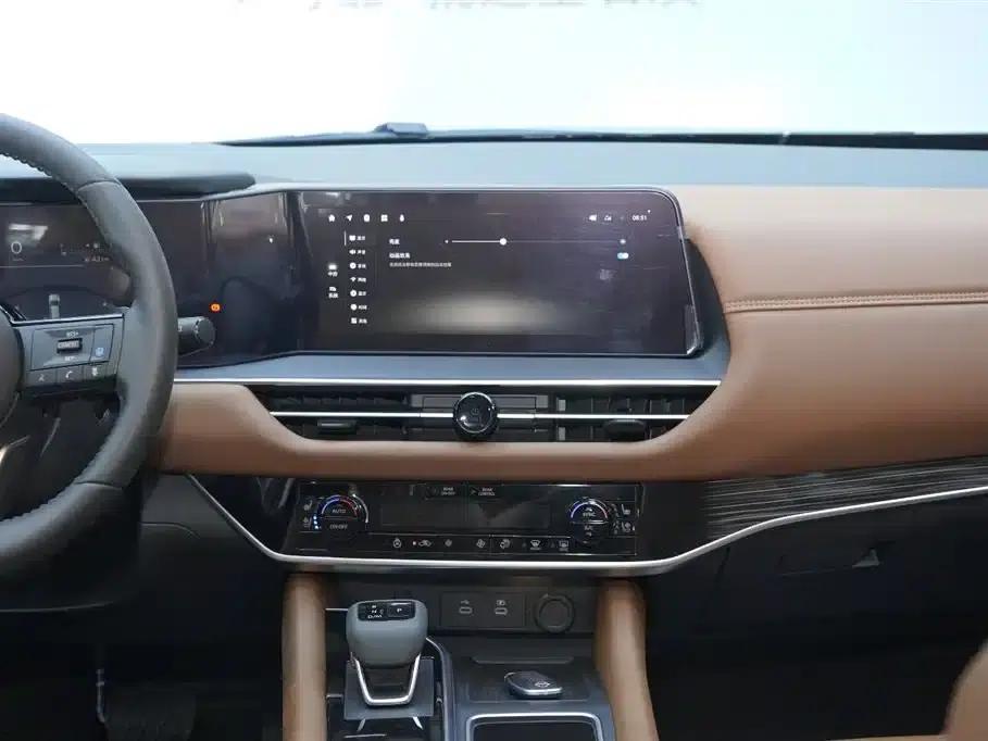 2024 Volkswagen Land Cruiser 380VC-TURBO 4WD Supreme Edition (6-seater) — миниатюра 8