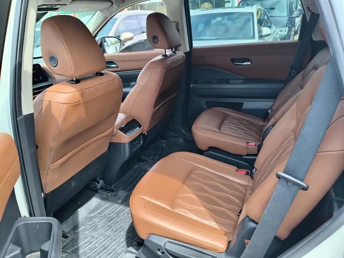 2024 Volkswagen Land Cruiser 380VC-TURBO 4WD Supreme Edition (6-seater) — миниатюра 16