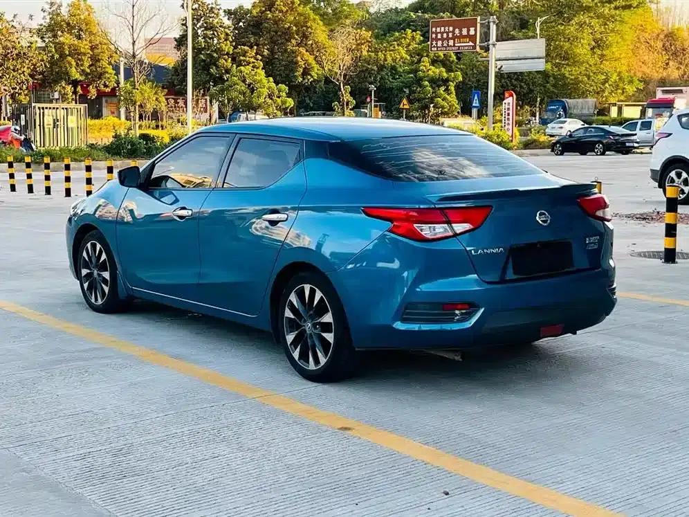 Nissan Bluebird 2019 1.6L CVT Smart Connect Smart Cool Edition (National VI Emission Standard) — миниатюра 7