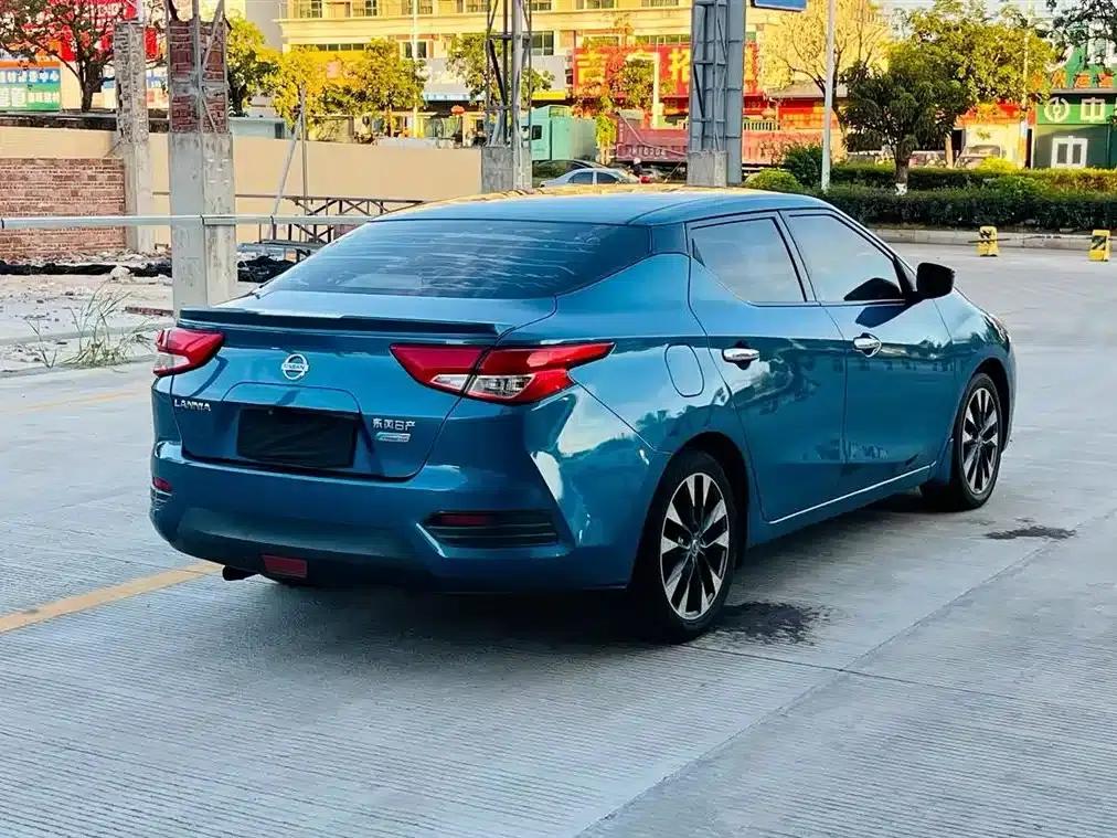 Nissan Bluebird 2019 1.6L CVT Smart Connect Smart Cool Edition (National VI Emission Standard) — миниатюра 9