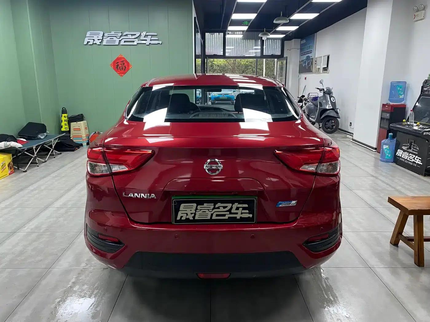 Nissan Bluebird 2016 1.6L CVT Smart Edition — миниатюра 4