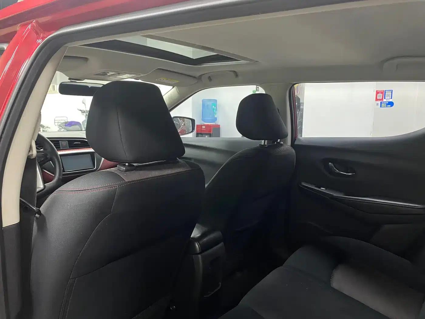 Nissan Bluebird 2016 1.6L CVT Smart Edition — миниатюра 9