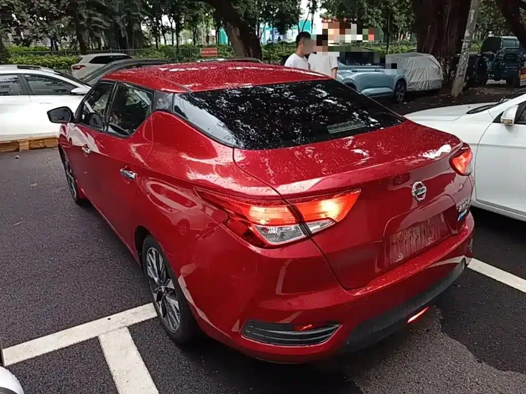Nissan Bluebird 2016 1.6L CVT Smart Edition — миниатюра 5