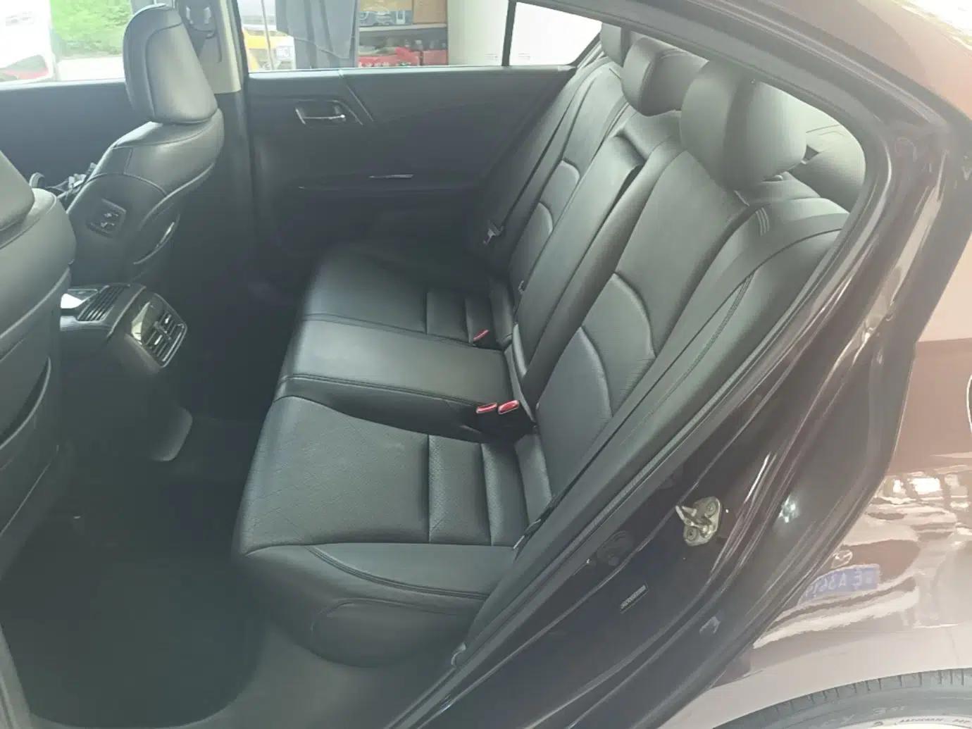 Honda Accord 2014 2.4L EX Luxury Edition — миниатюра 20
