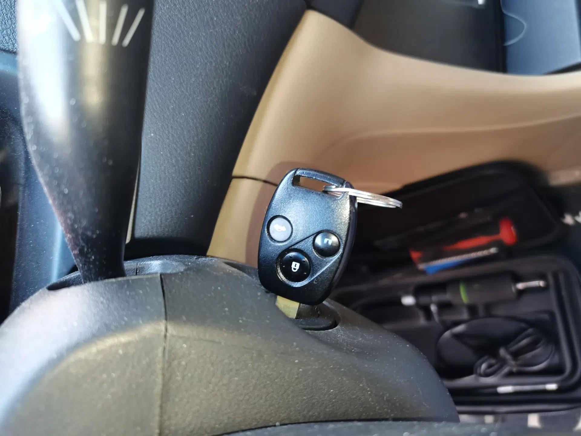Honda Accord 2006 2.0L standard version — миниатюра 9