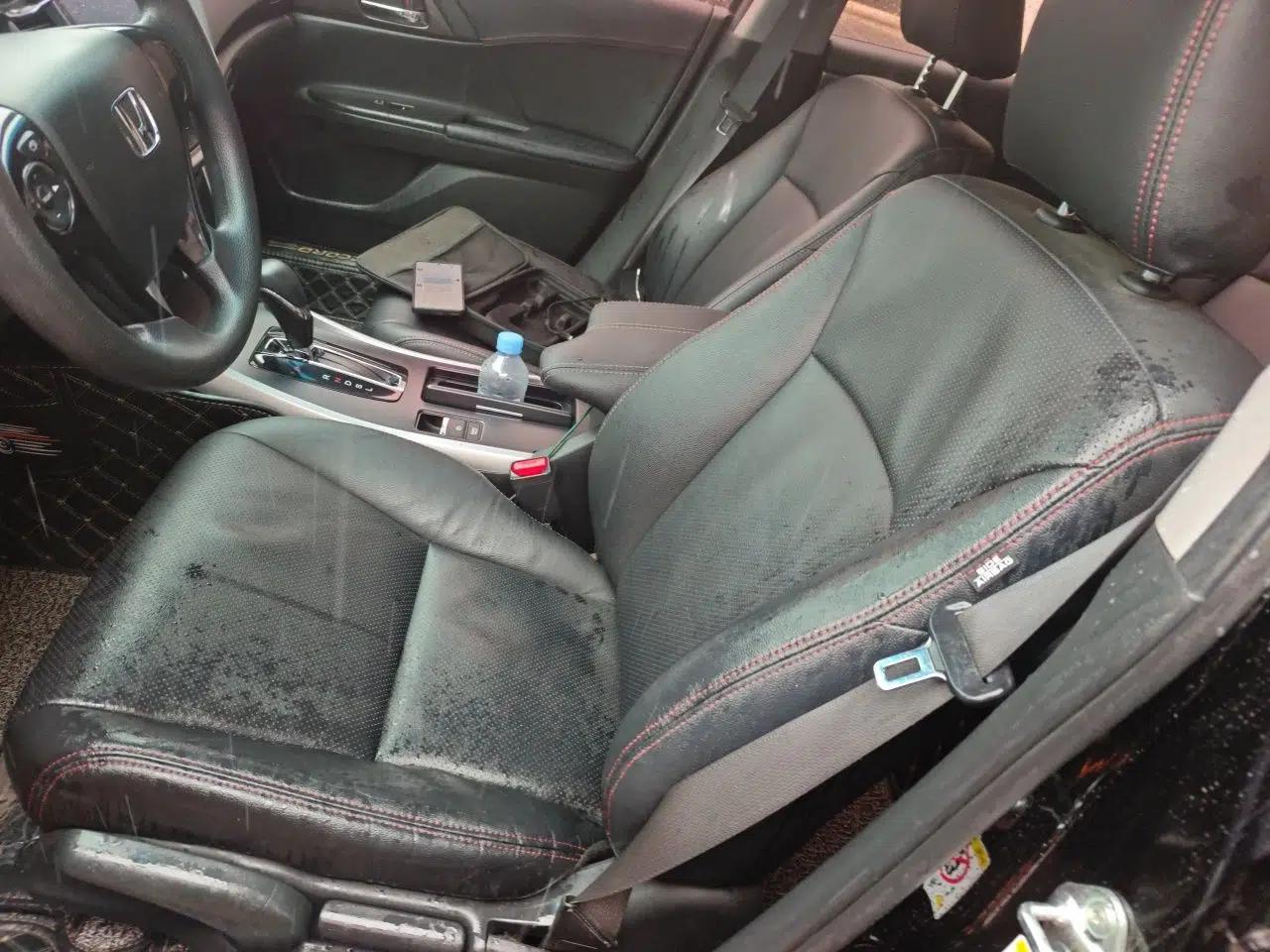 Honda Accord 2015 2.0L LX Comfort Edition — миниатюра 16