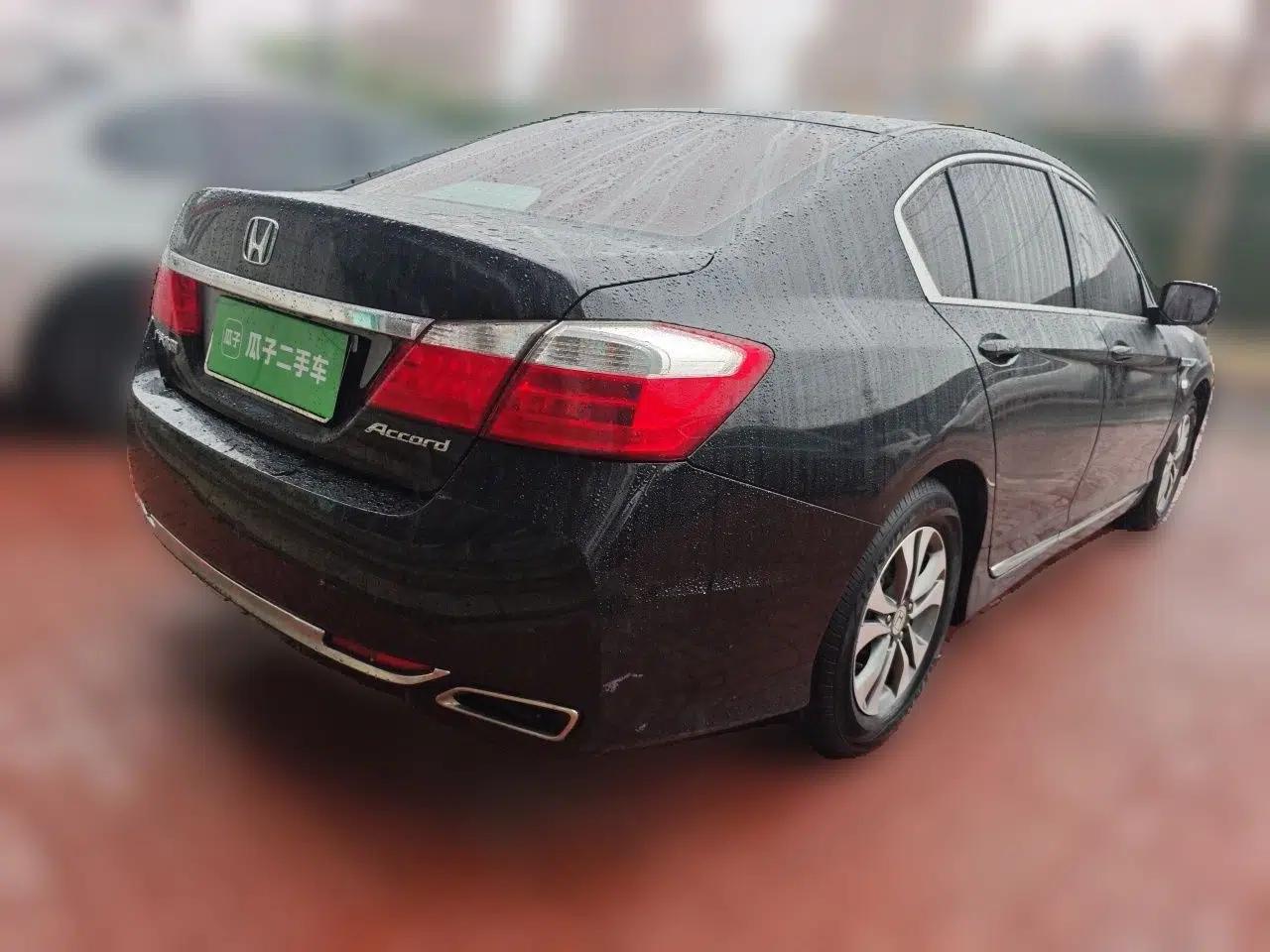 Honda Accord 2015 2.0L LX Comfort Edition — миниатюра 6