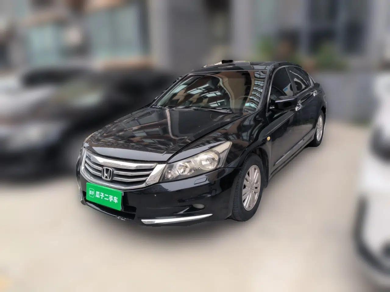 Honda Accord 2013 2.0L SE — миниатюра 1