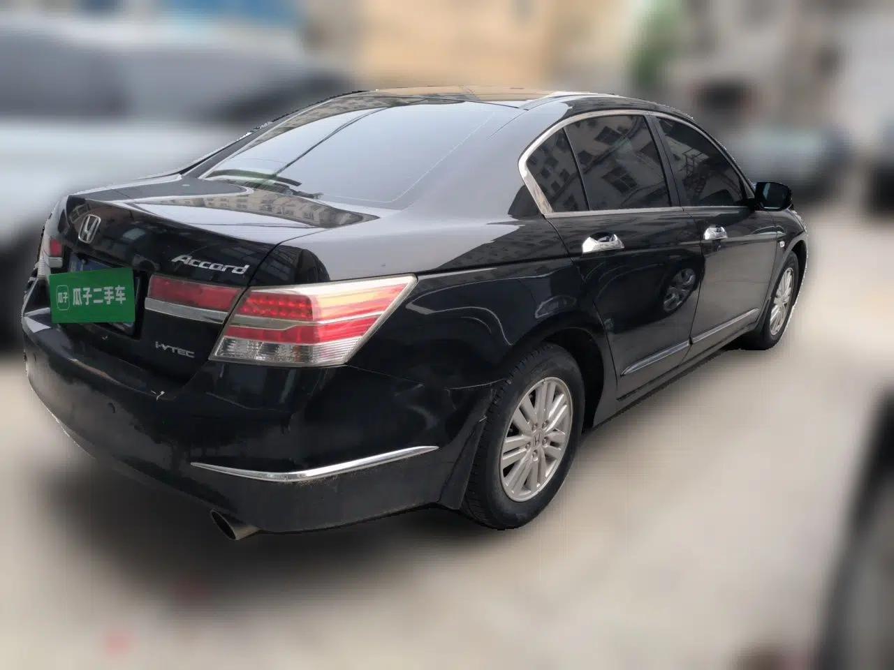 Honda Accord 2013 2.0L SE — миниатюра 6