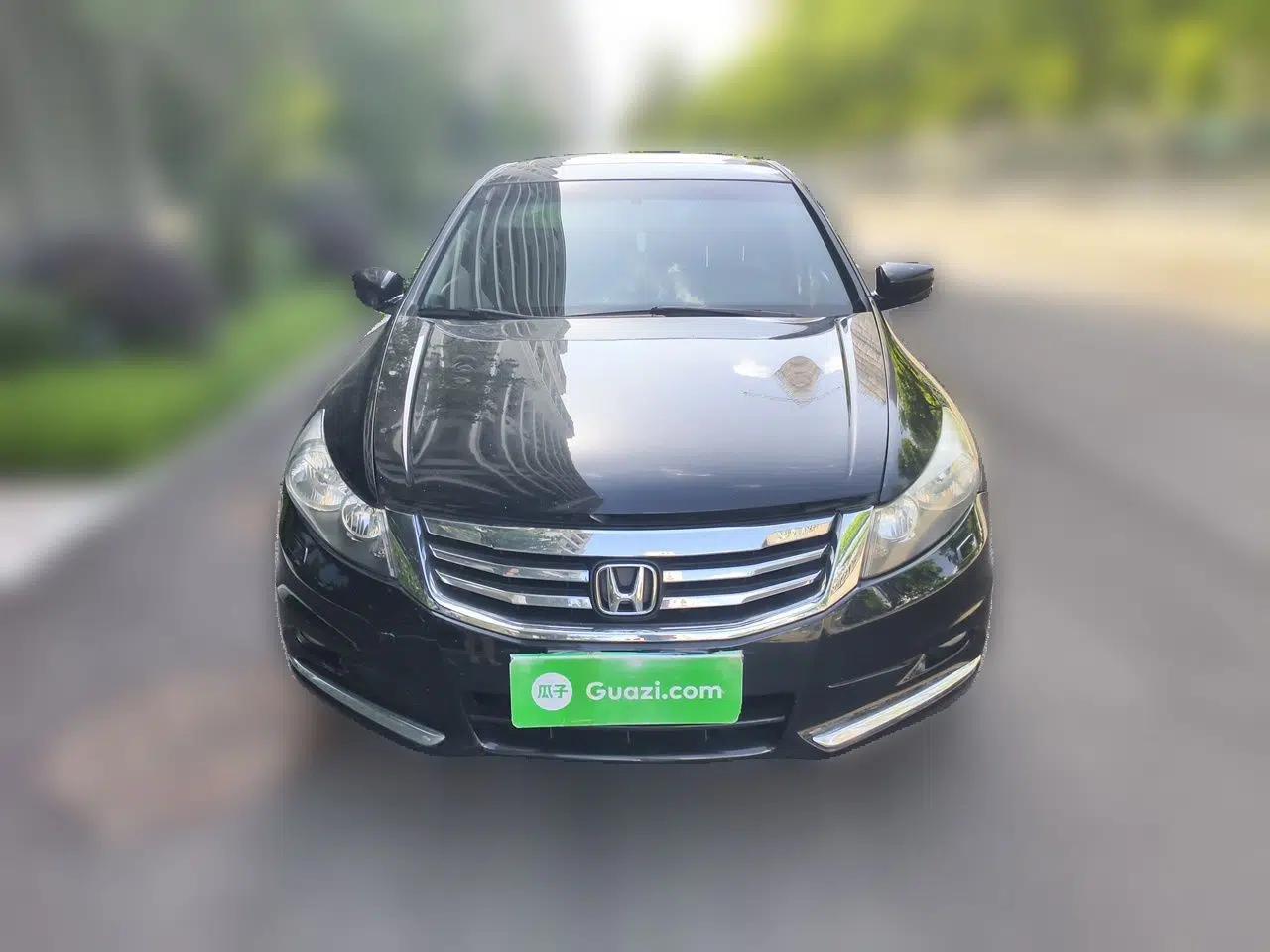 Honda Accord 2013 2.0L SE — миниатюра 2