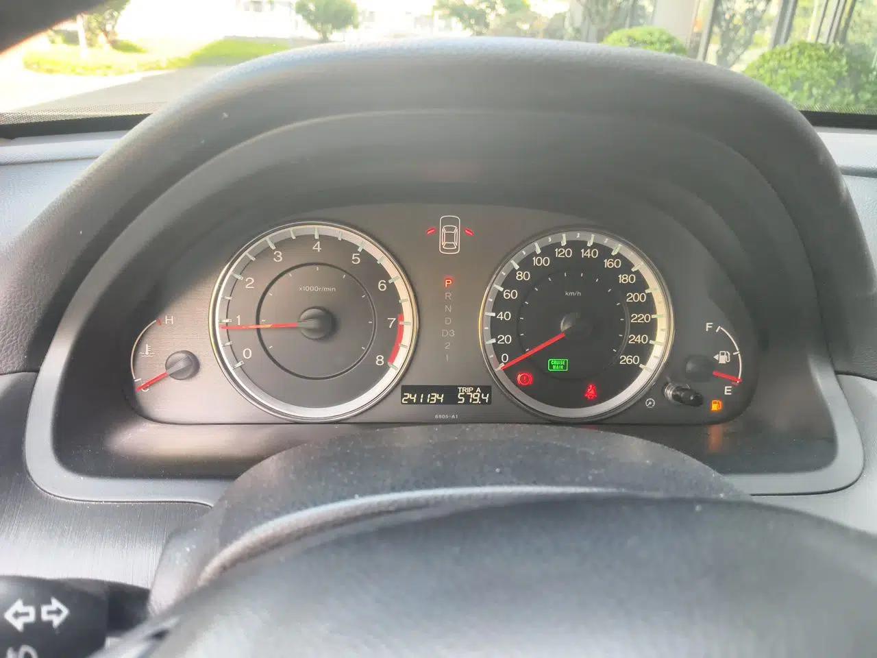 Honda Accord 2013 2.0L SE — миниатюра 12