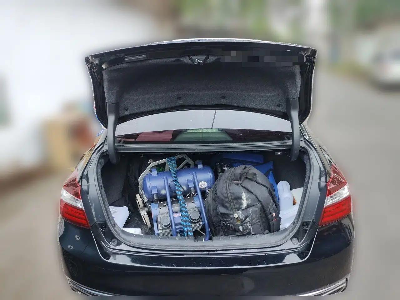 Honda Accord 2016 2.0L Elite Edition — миниатюра 20