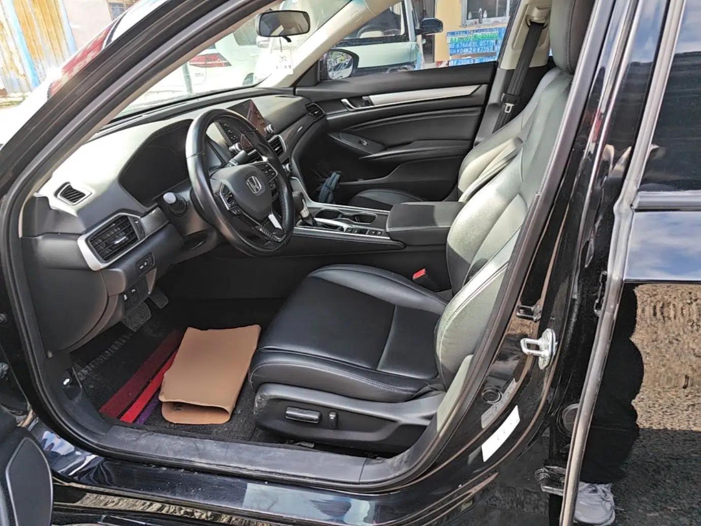 Honda Accord 2018 260TURBO Elite Edition China VI — миниатюра 17