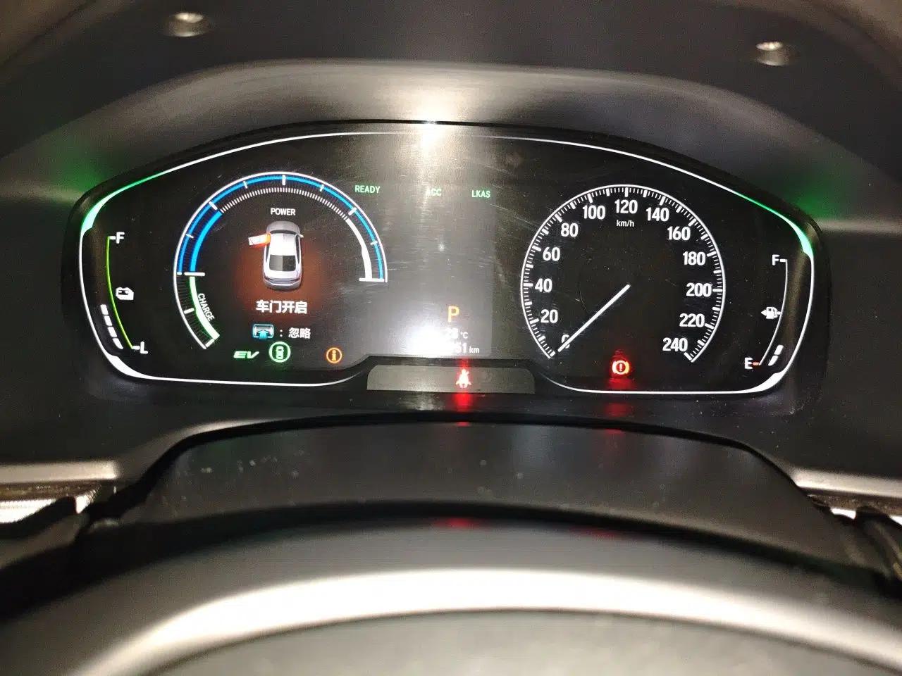Honda Accord 2018 Rui Hybrid 2.0L Rui Ku Edition China V — миниатюра 12