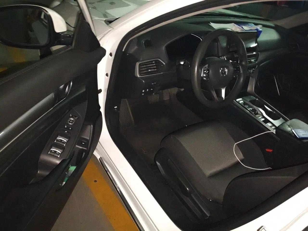 Honda Accord 2018 Rui Hybrid 2.0L Rui Ku Edition China V — миниатюра 17