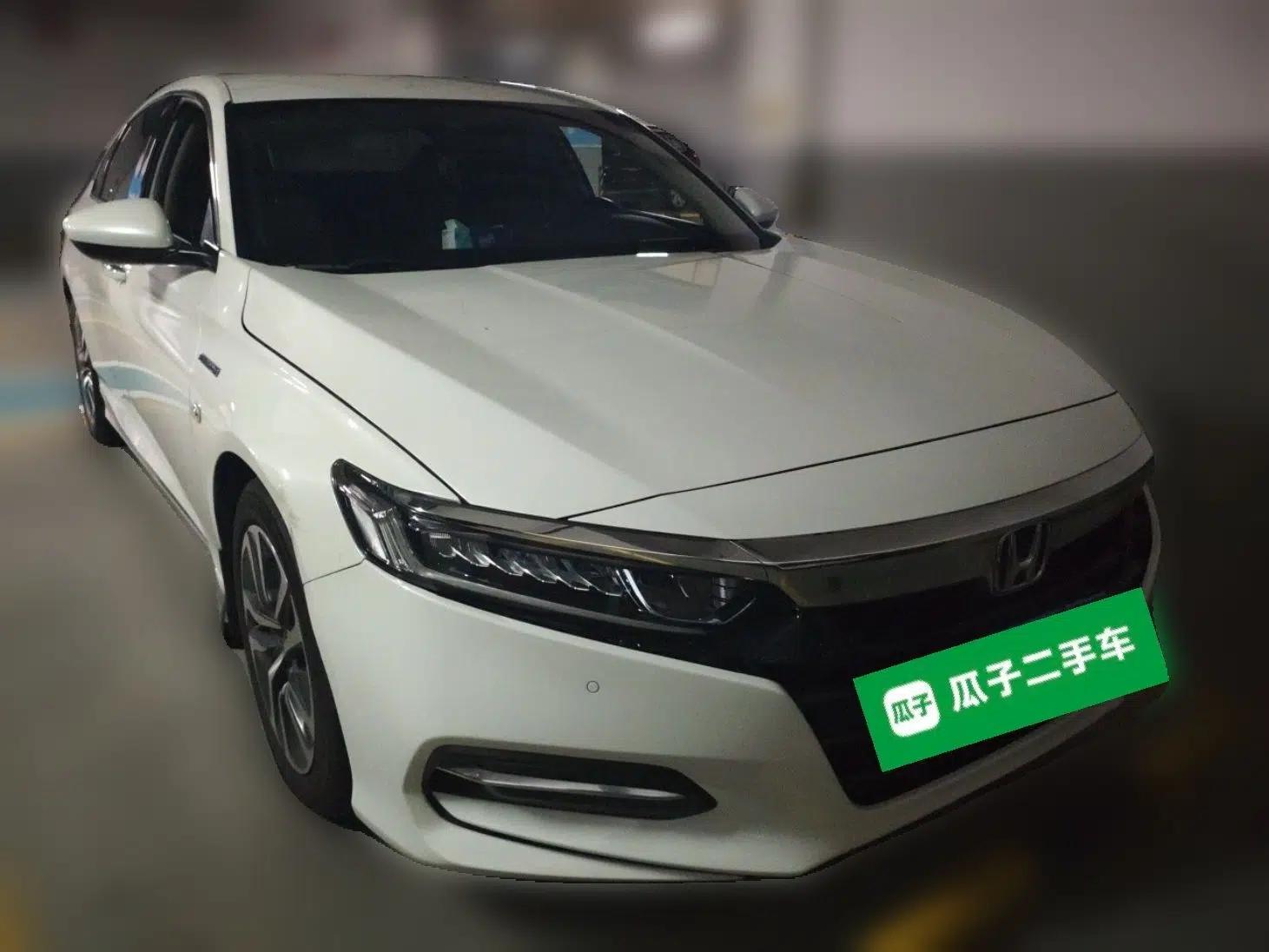 Honda Accord 2018 Rui Hybrid 2.0L Rui Ku Edition China V — миниатюра 3