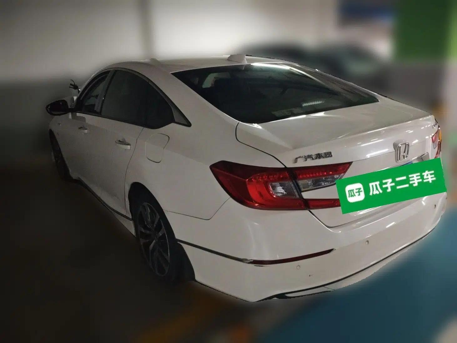 Honda Accord 2018 Rui Hybrid 2.0L Rui Ku Edition China V — миниатюра 4