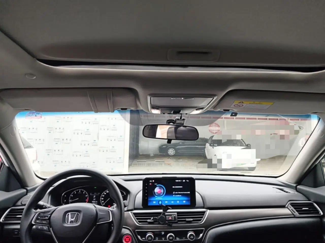 Honda Accord 2018 230TURBO Comfort Edition China VI Emission Standard — миниатюра 20