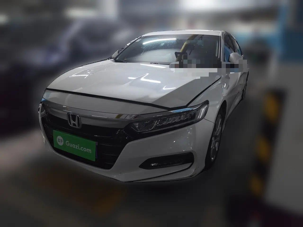 Honda Accord 2018 260TURBO Elite Edition China V — миниатюра 1
