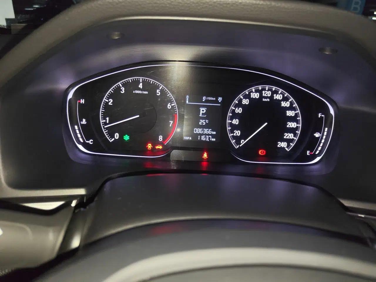 Honda Accord 2018 260TURBO Elite Edition China V — миниатюра 12