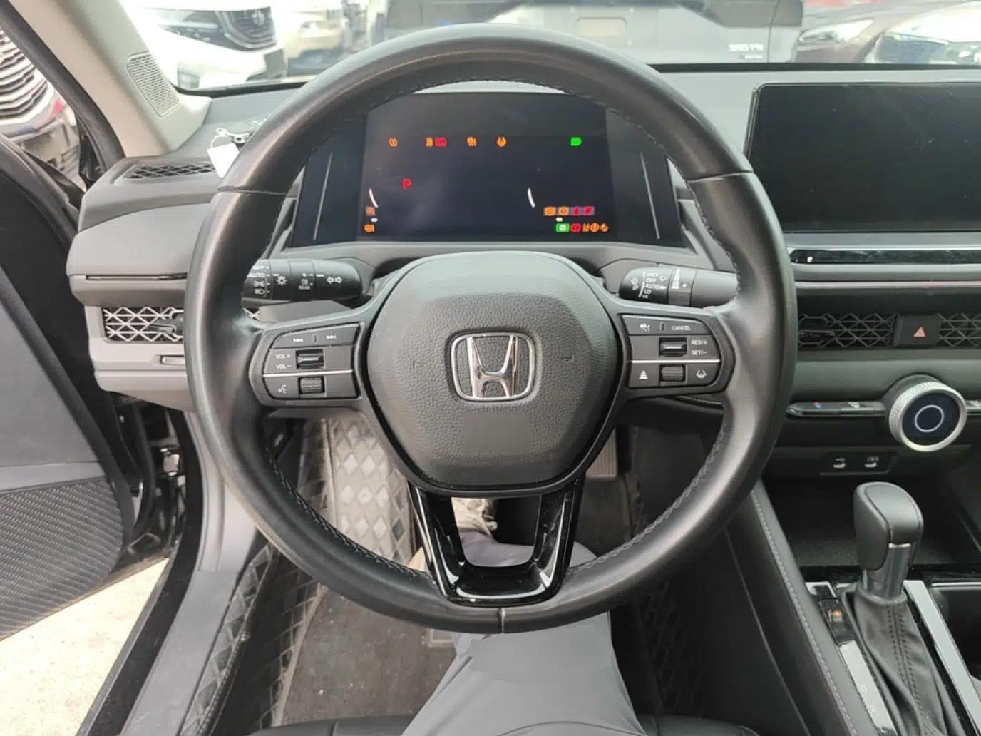 Honda Accord 2023 260TURBO Smart Enjoyment Version — миниатюра 14