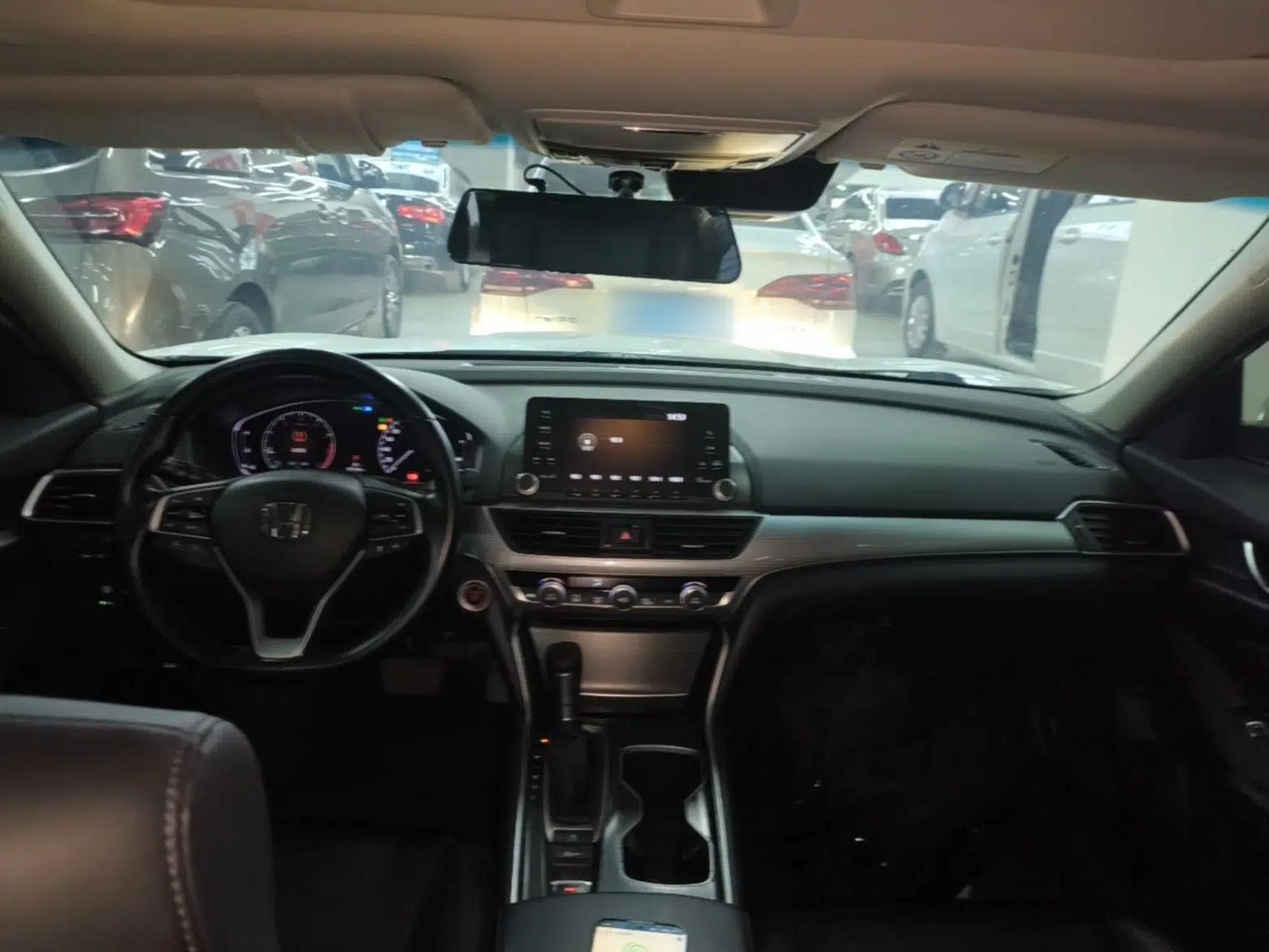 Honda Accord 2018 260TURBO Luxury Edition China VI — миниатюра 12