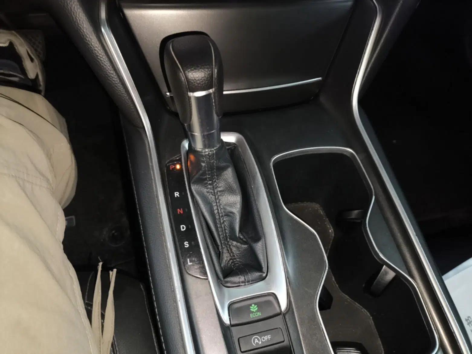 Honda Accord 2018 260TURBO Luxury Edition China VI — миниатюра 16