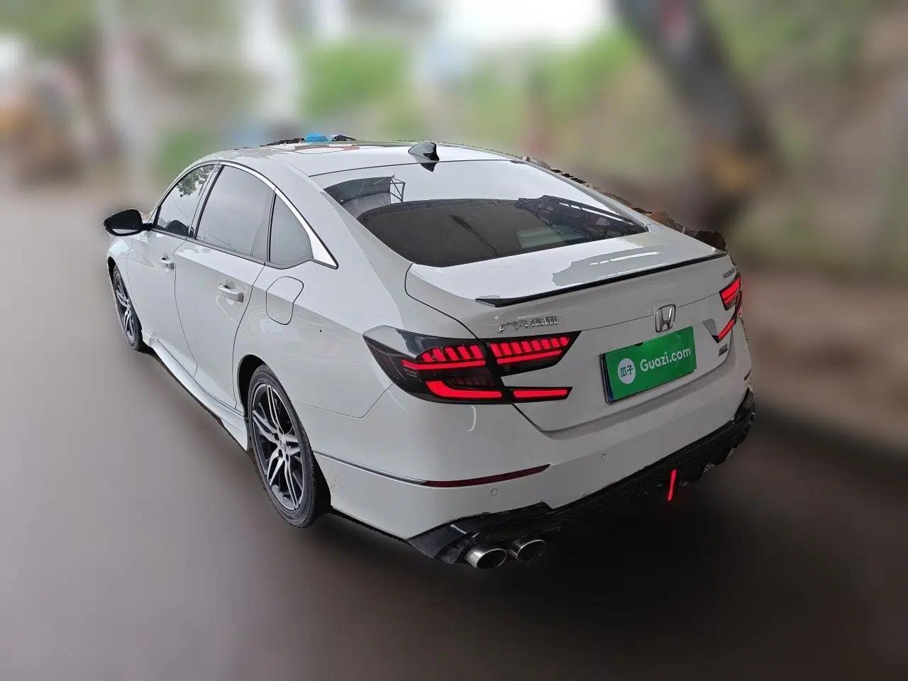 Honda Accord 2022 260TURBO Phantom Night · Prestige Edition — миниатюра 4