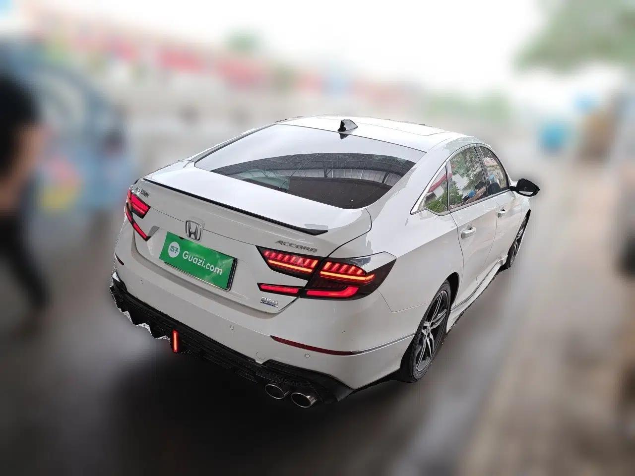 Honda Accord 2022 260TURBO Phantom Night · Prestige Edition — миниатюра 6