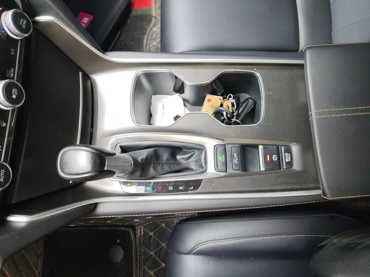 Honda Accord 2022 260TURBO Phantom Night · Prestige Edition — миниатюра 15