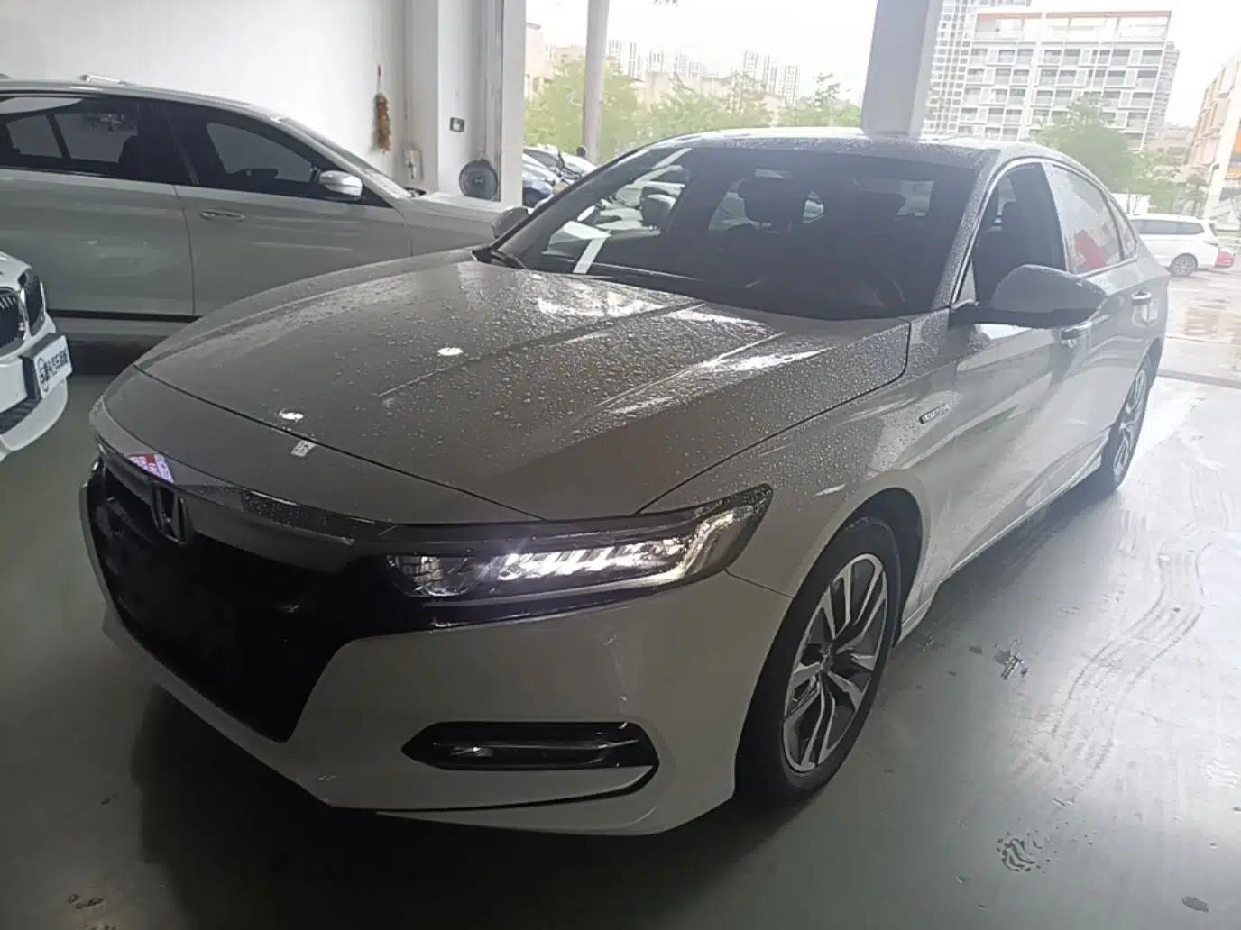 Honda Accord 2018 Rui Hybrid 2.0L Rui Ling Edition China VI — миниатюра 1