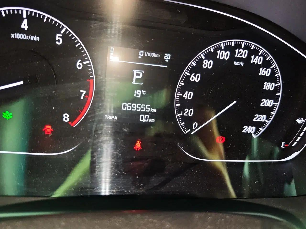 Honda Accord 2018 260TURBO Elite Edition China V — миниатюра 13