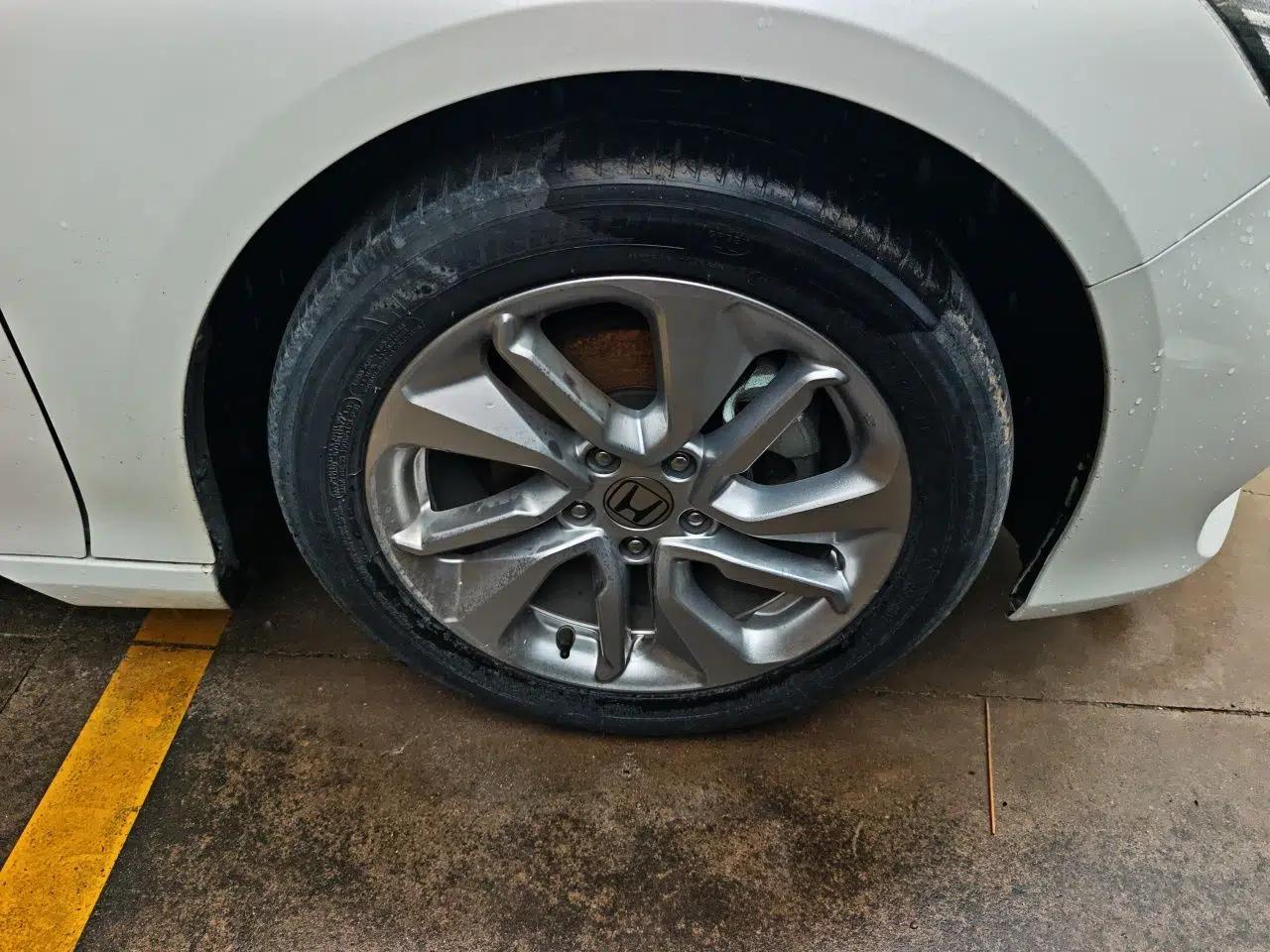 Honda Accord 2018 260TURBO Elite Edition China V — миниатюра 8