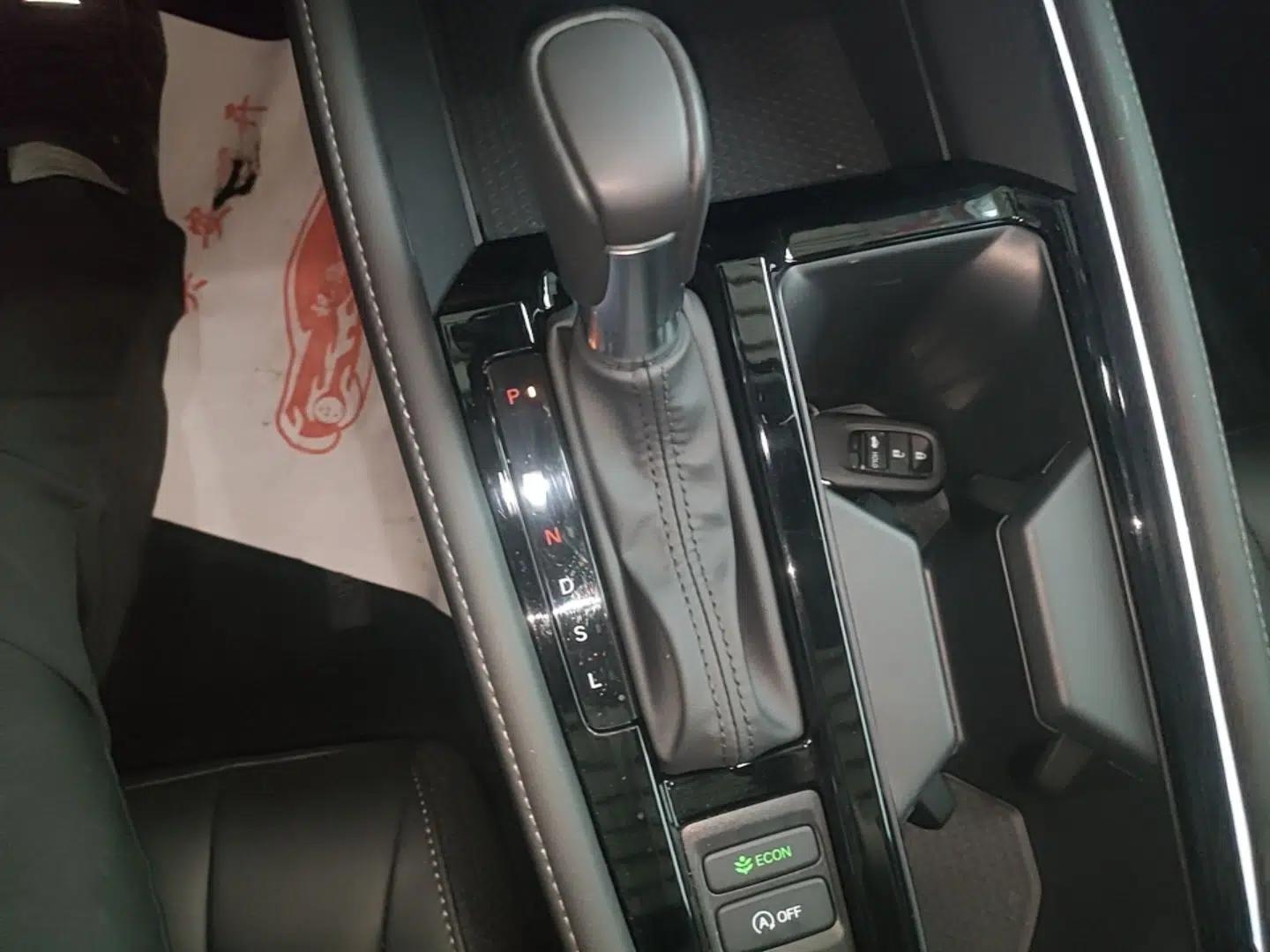 Honda Accord 2025 Sport Series 260TURBO Luxury Edition — миниатюра 17
