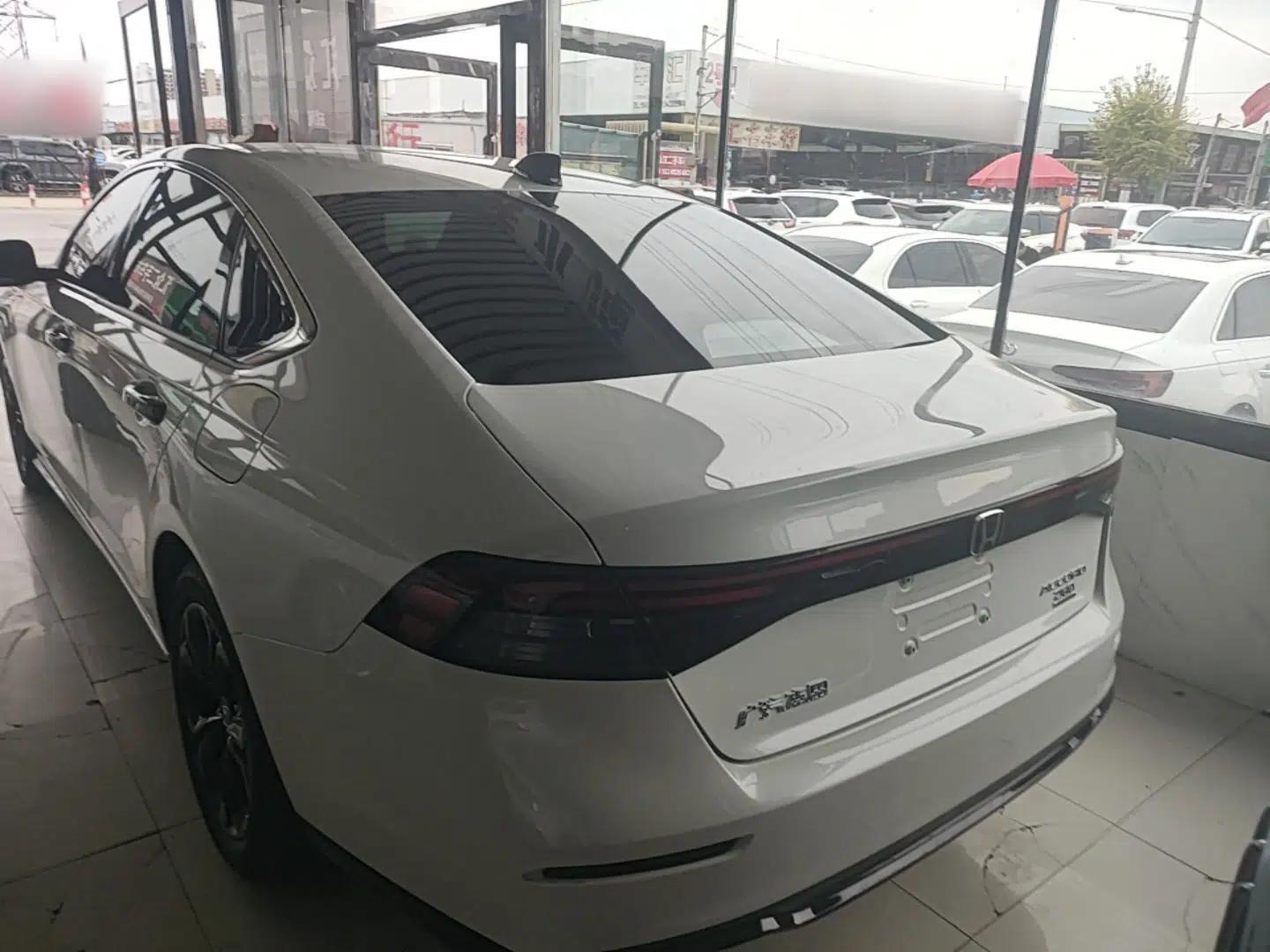 Honda Accord 2025 Sport Series 260TURBO Luxury Edition — миниатюра 4