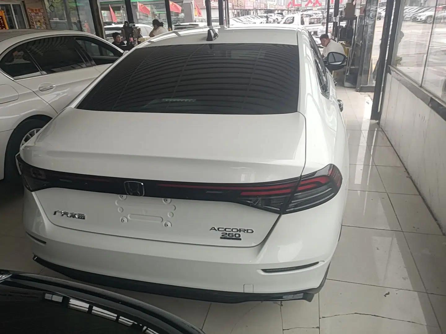 Honda Accord 2025 Sport Series 260TURBO Luxury Edition — миниатюра 5