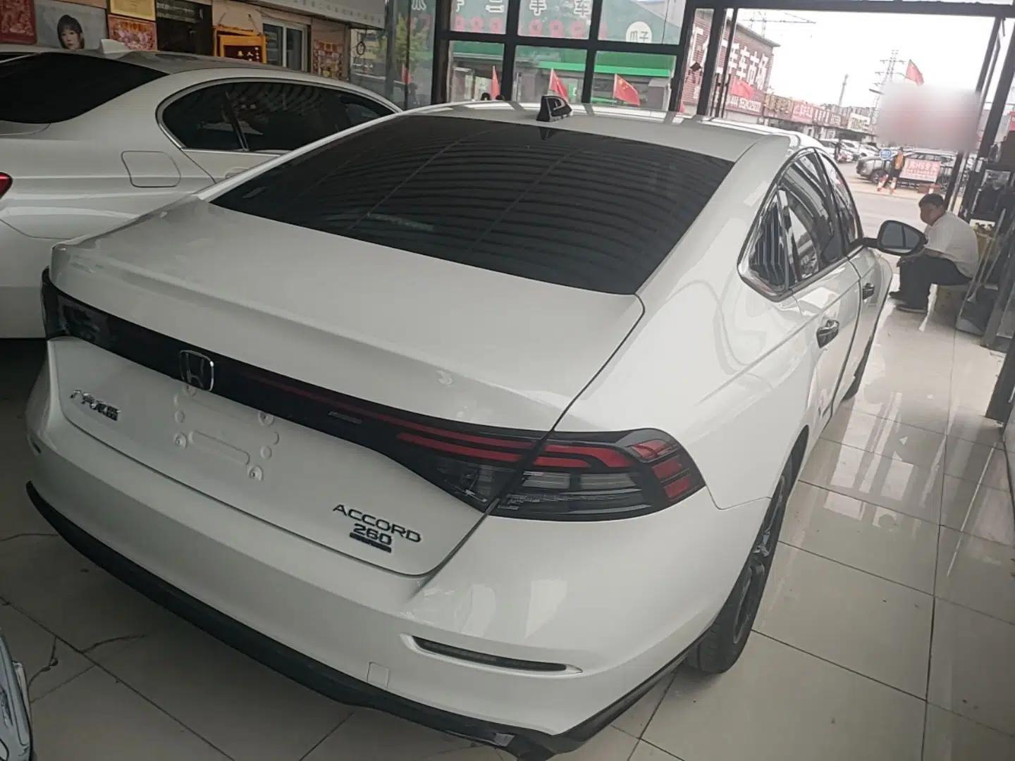 Honda Accord 2025 Sport Series 260TURBO Luxury Edition — миниатюра 6