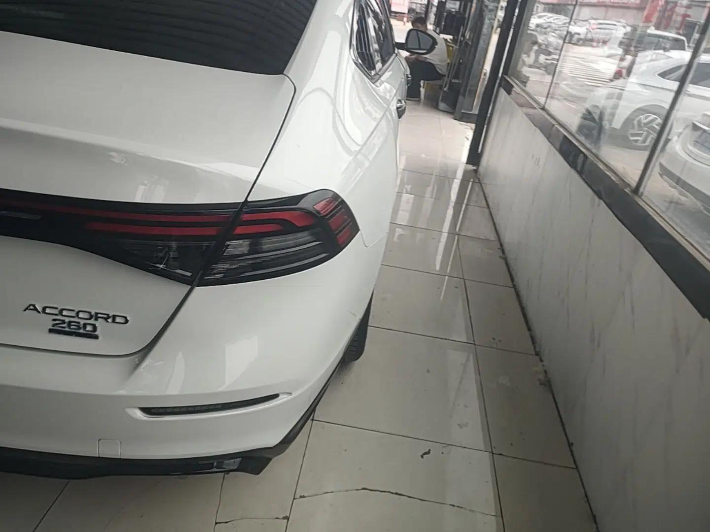 Honda Accord 2025 Sport Series 260TURBO Luxury Edition — миниатюра 7