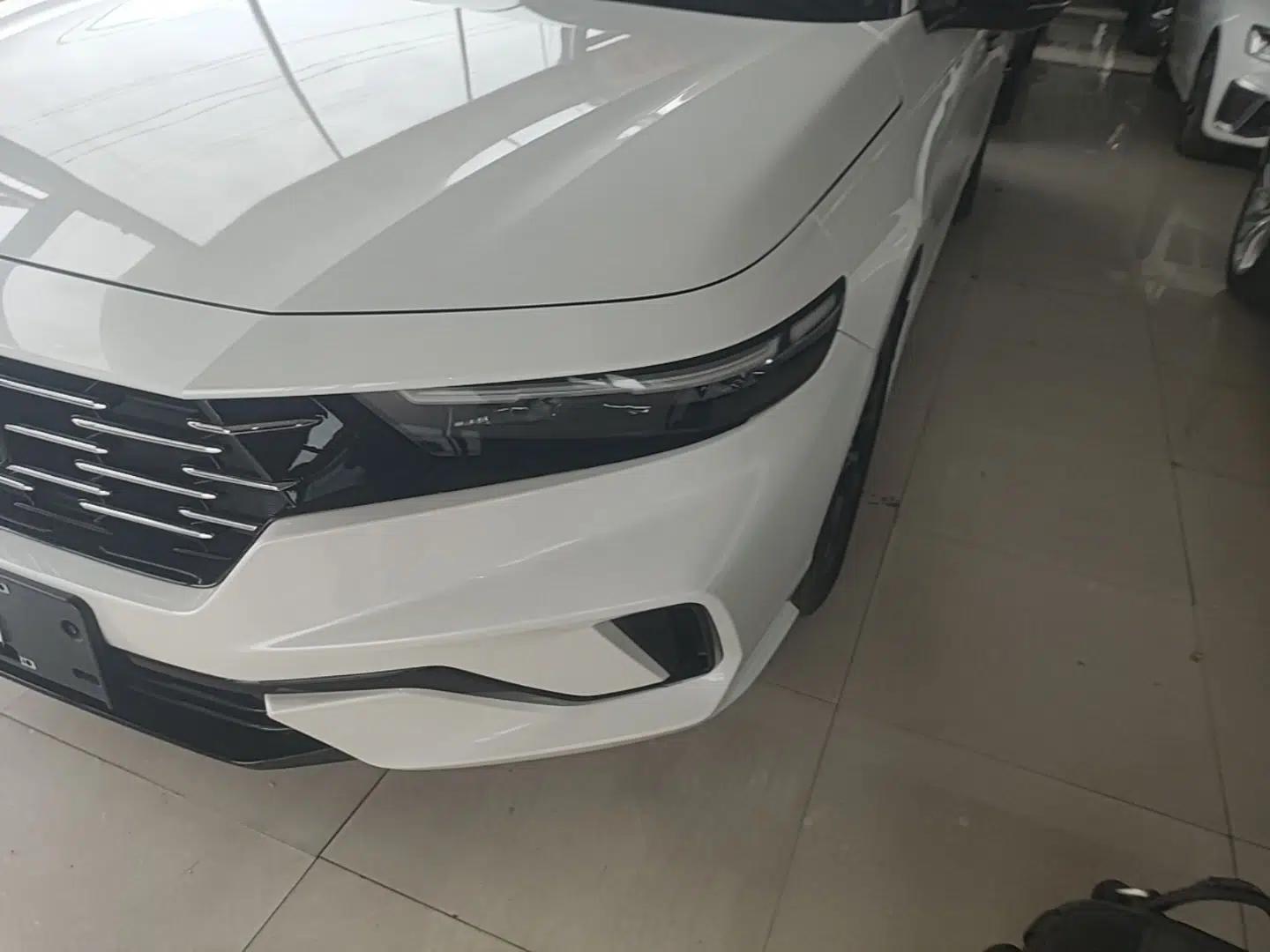 Honda Accord 2025 Sport Series 260TURBO Luxury Edition — миниатюра 9