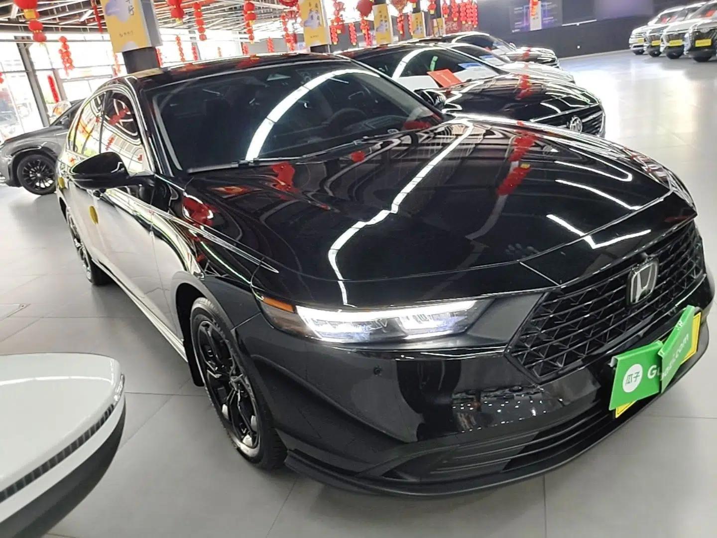 Honda Accord 2025 260TURBO Luxury Edition — миниатюра 3