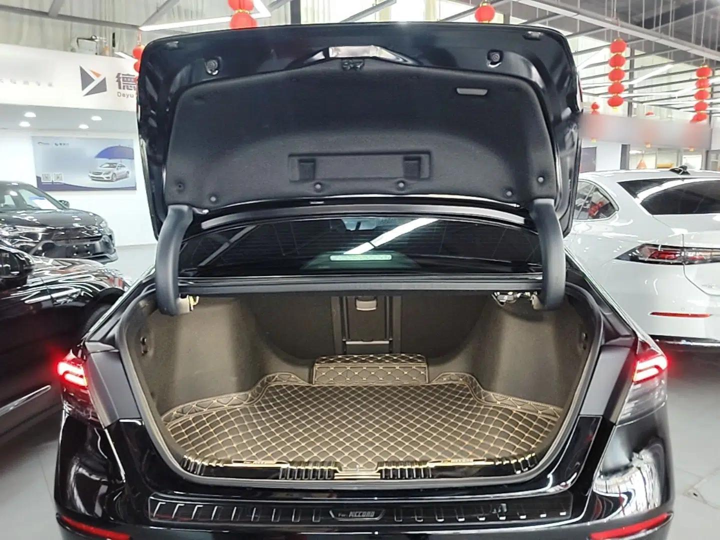 Honda Accord 2025 260TURBO Luxury Edition — миниатюра 22