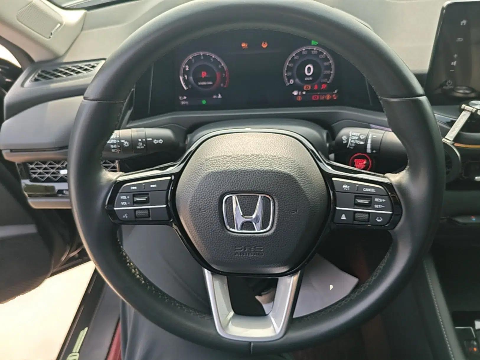 Honda Accord 2023 260TURBO Excellence Edition — миниатюра 14