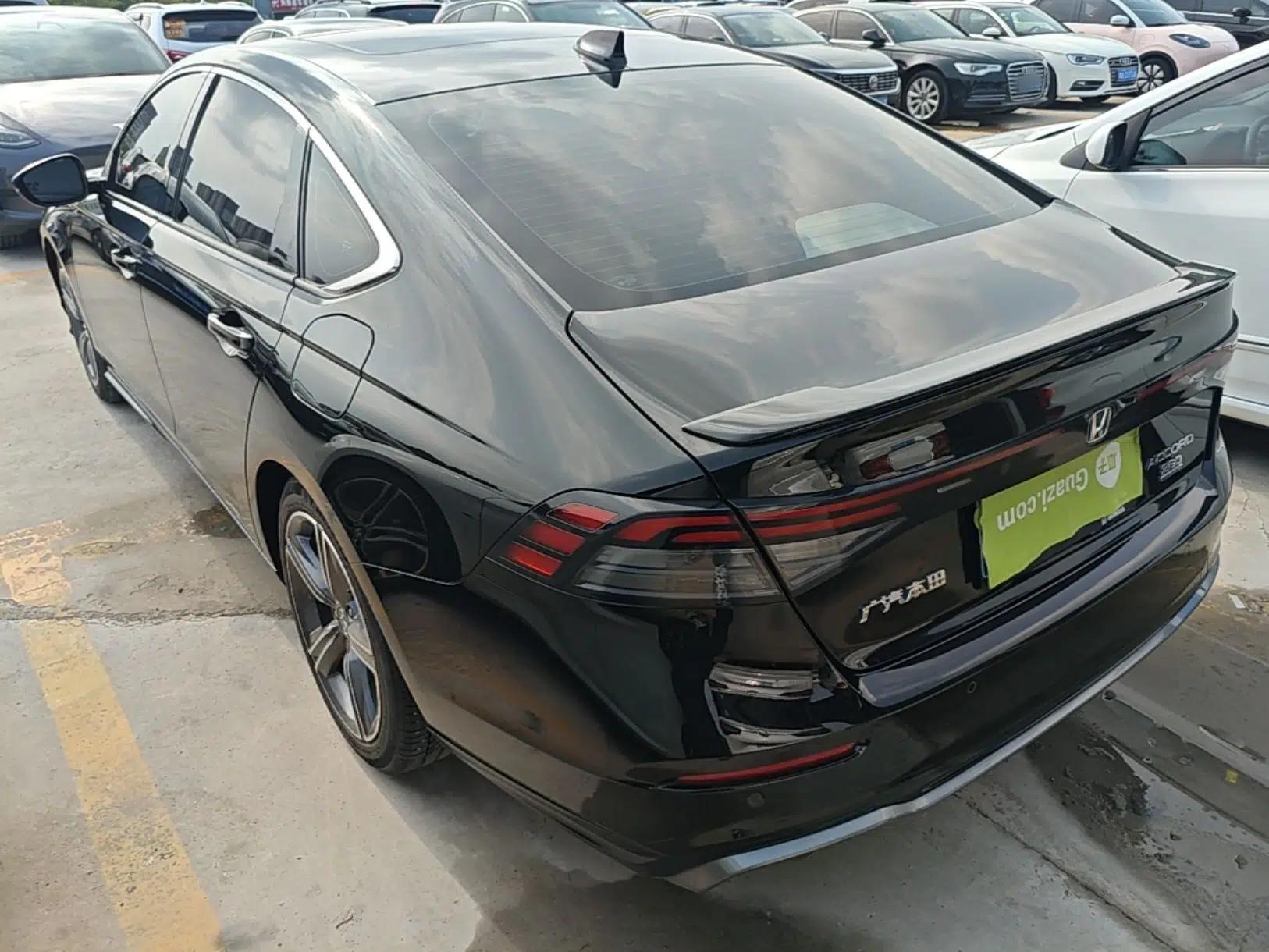 Honda Accord 2023 260TURBO Excellence Edition — миниатюра 4