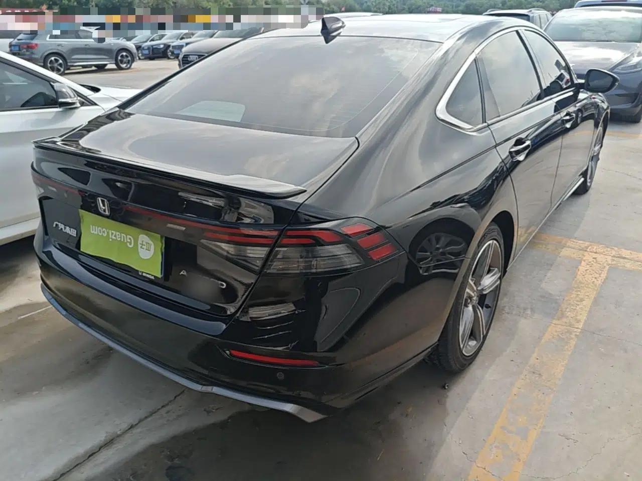 Honda Accord 2023 260TURBO Excellence Edition — миниатюра 6